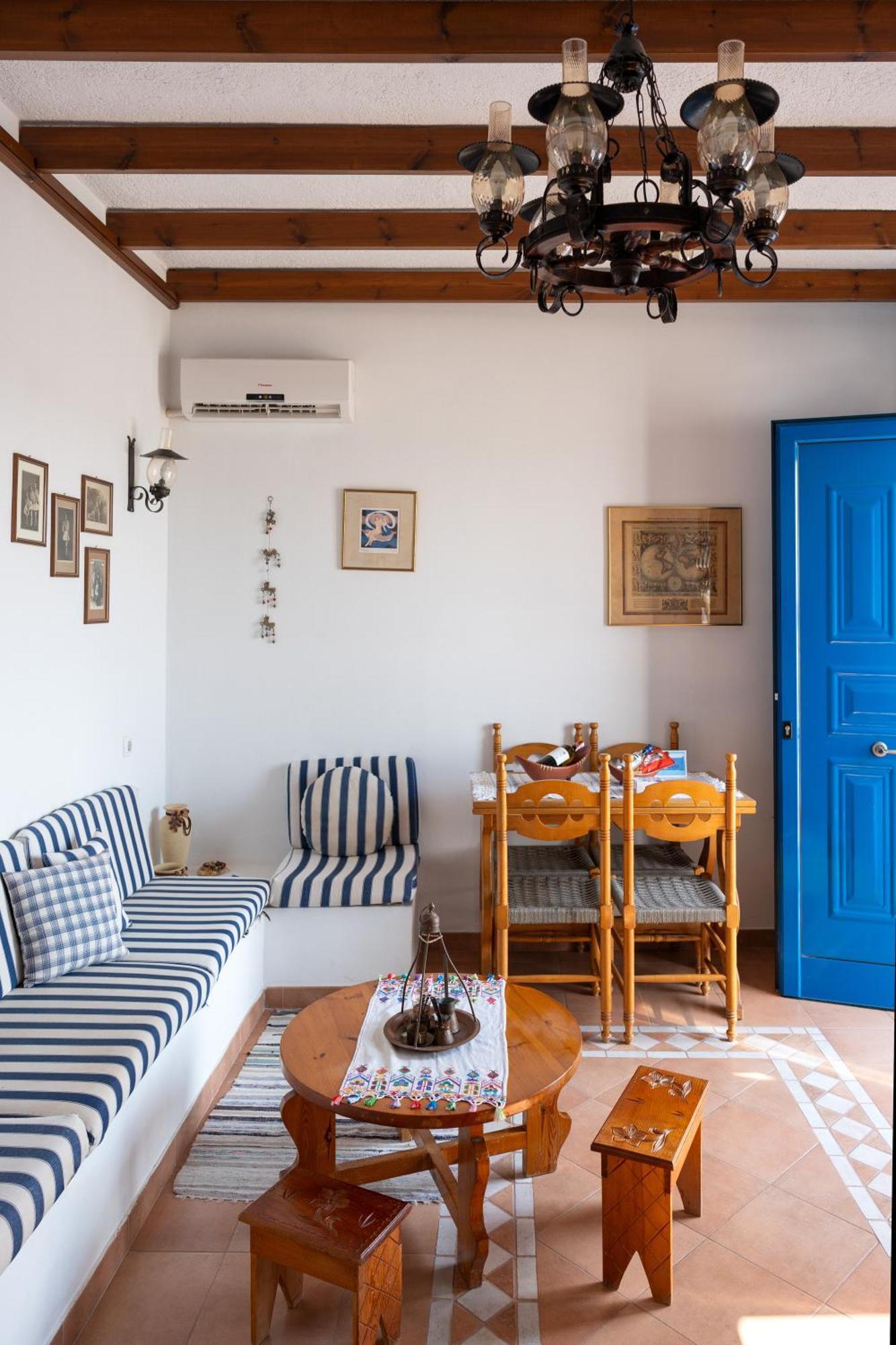 Penzion Irene'S House Lakhania Exteriér fotografie